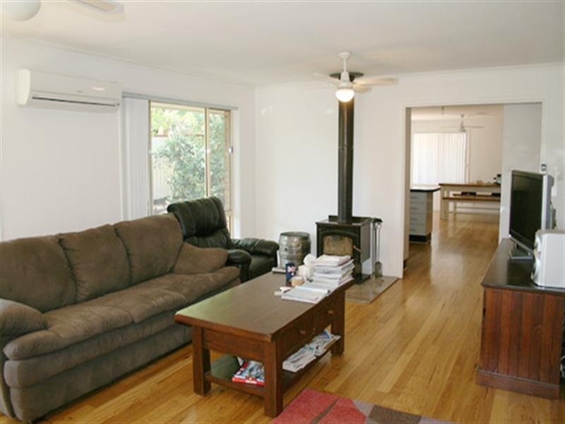 43 Bywong Street, Sutton NSW 2620