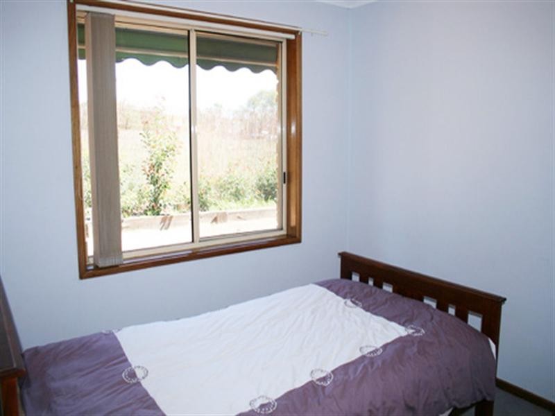 43 Bywong Street, Sutton NSW 2620