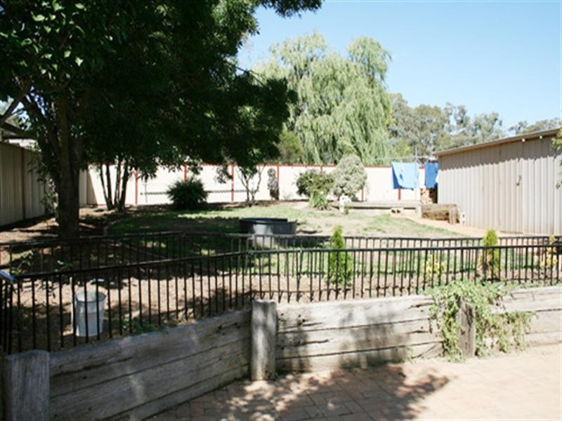 43 Bywong Street, Sutton NSW 2620