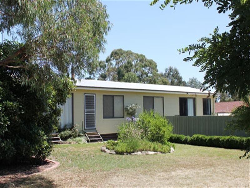 94 Malbon Street, Bungendore NSW 2621