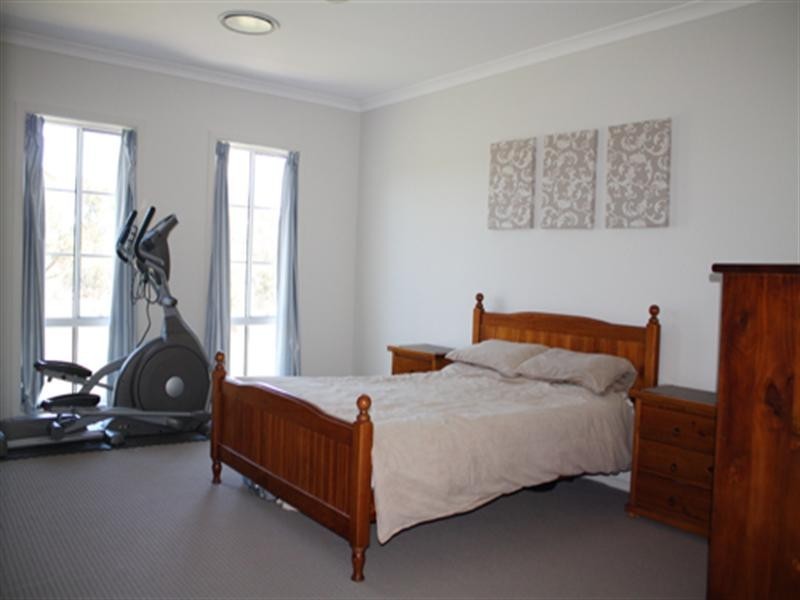 25 Hideaway Place, Bywong NSW 2621