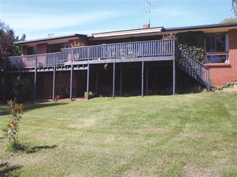 218 Radcliffe Circuit, Carwoola NSW 2620