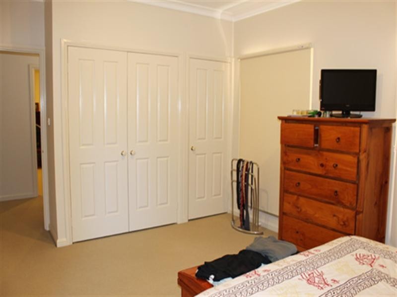 24 Birch Drive, Bungendore NSW 2621