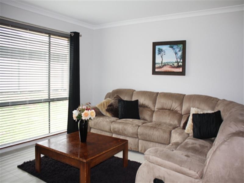 26 Eyre Street, Bungendore NSW 2621