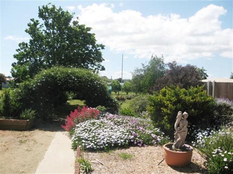 49 Rosebery Street, Tarago NSW 2580