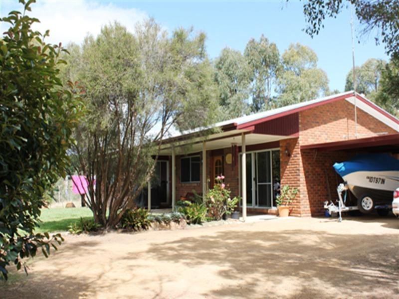 19 Radcliffe Circuit, Carwoola NSW 2620