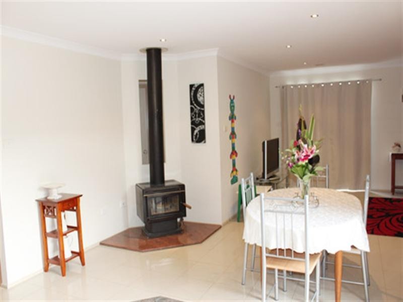 16 McCusker Drive, Bungendore NSW 2621