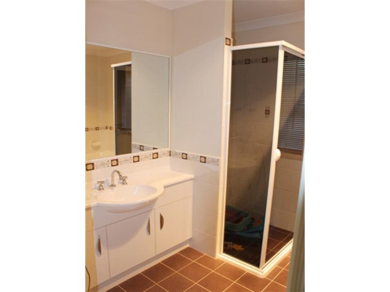 16 McCusker Drive, Bungendore NSW 2621