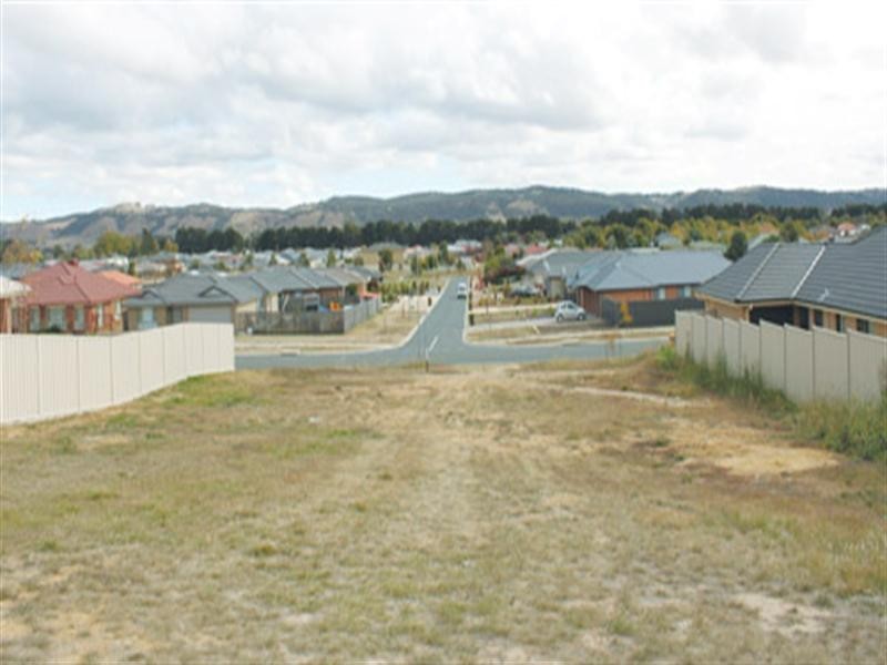 27 McCusker Drive, Bungendore NSW 2621