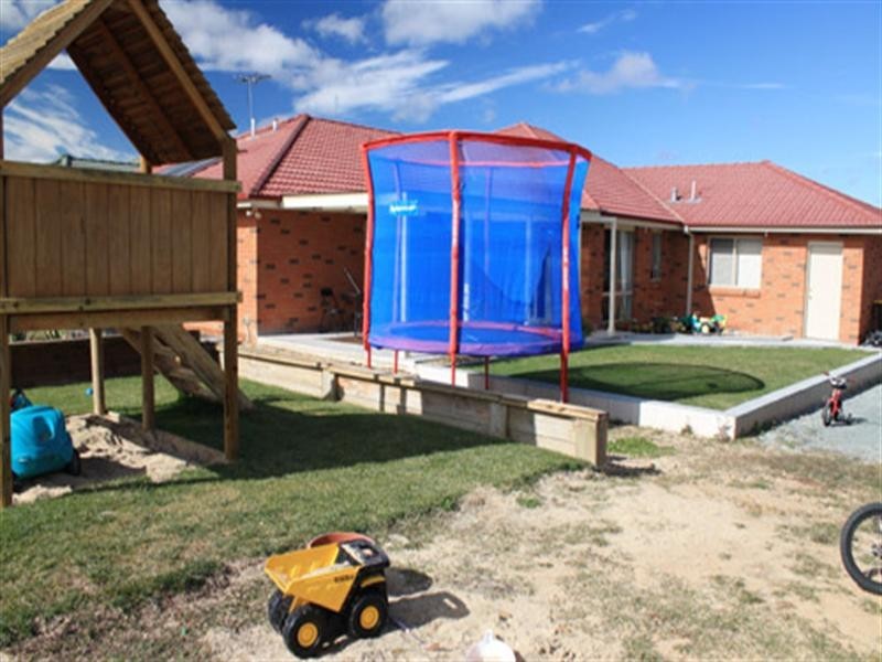 19 Larmer Street, Bungendore NSW 2621