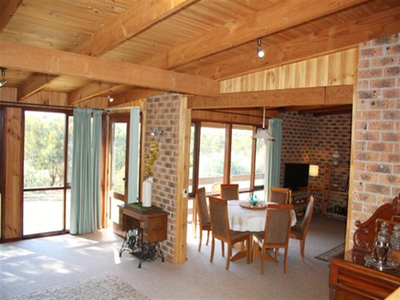 221 Nerrin Lane, Bywong NSW 2621