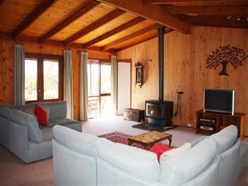 221 Nerrin Lane, Bywong NSW 2621