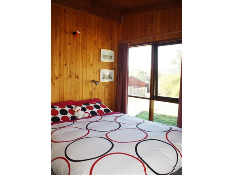 221 Nerrin Lane, Bywong NSW 2621