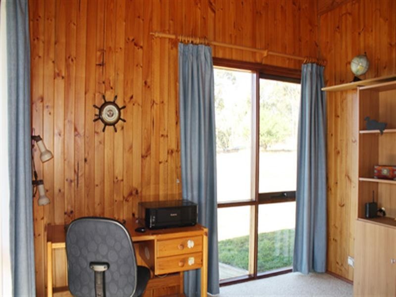 221 Nerrin Lane, Bywong NSW 2621