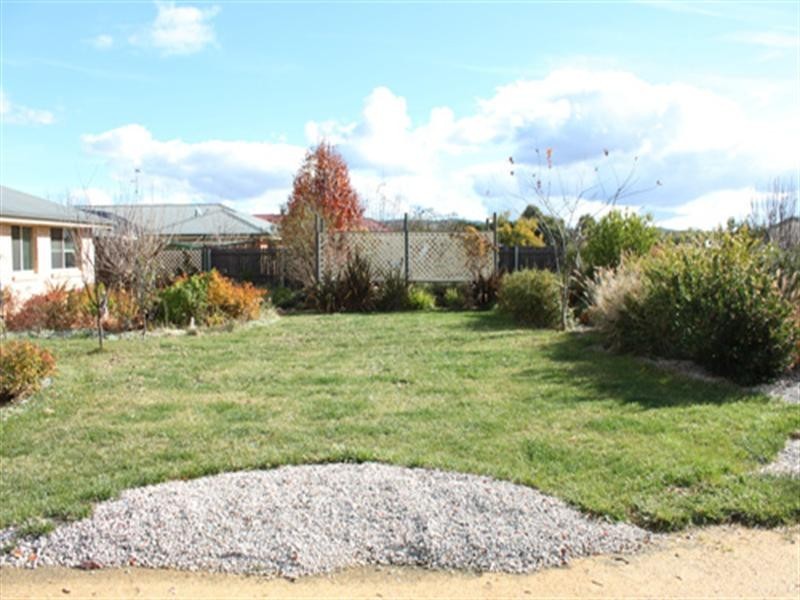 27 Ashby Drive, Bungendore NSW 2621