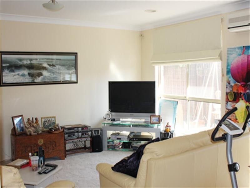 27 Ashby Drive, Bungendore NSW 2621