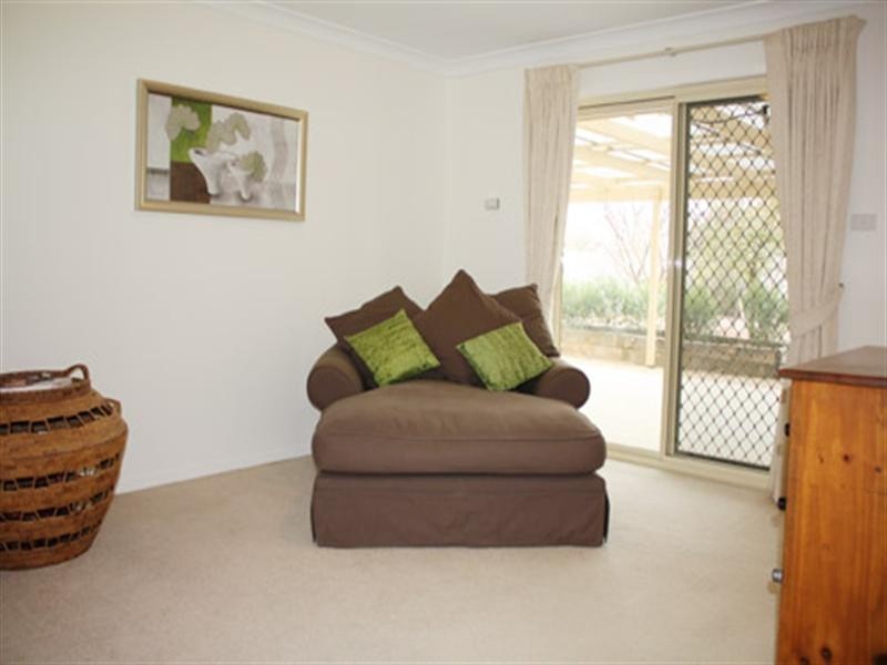 4 John Dwyer Crescent, Bungendore NSW 2621