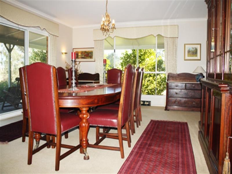 133 Weeroona Drive, Wamboin NSW 2620