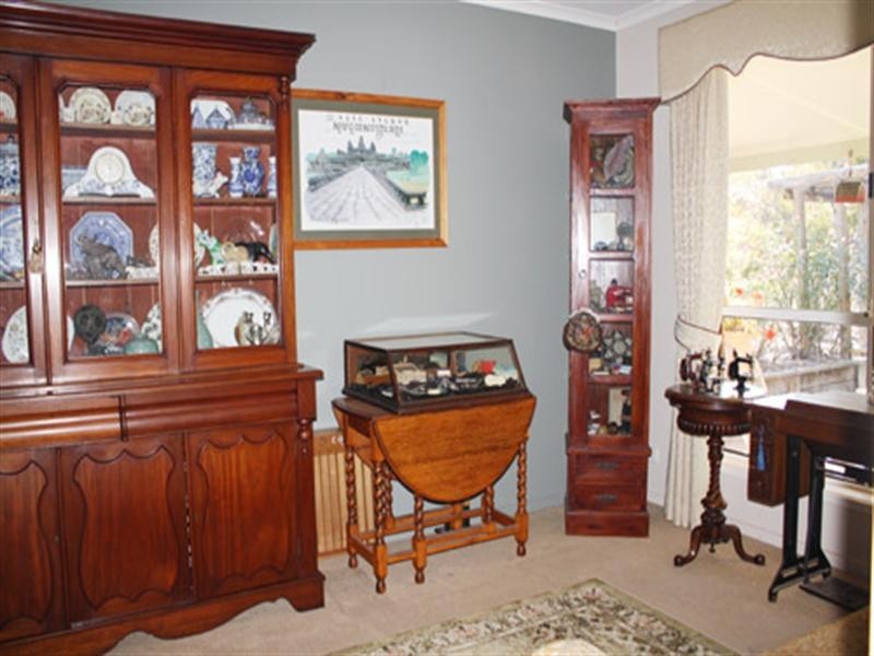 133 Weeroona Drive, Wamboin NSW 2620