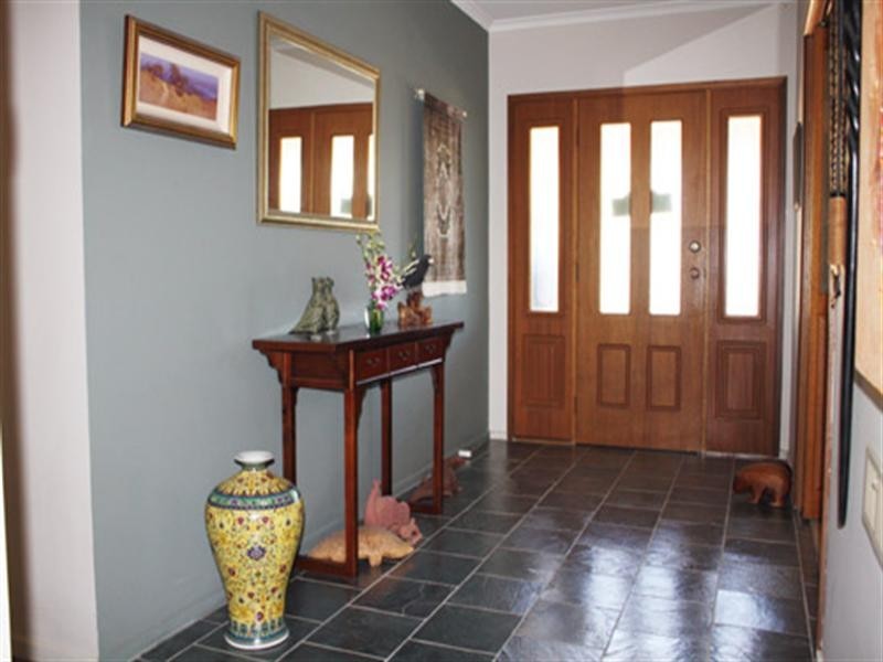 133 Weeroona Drive, Wamboin NSW 2620