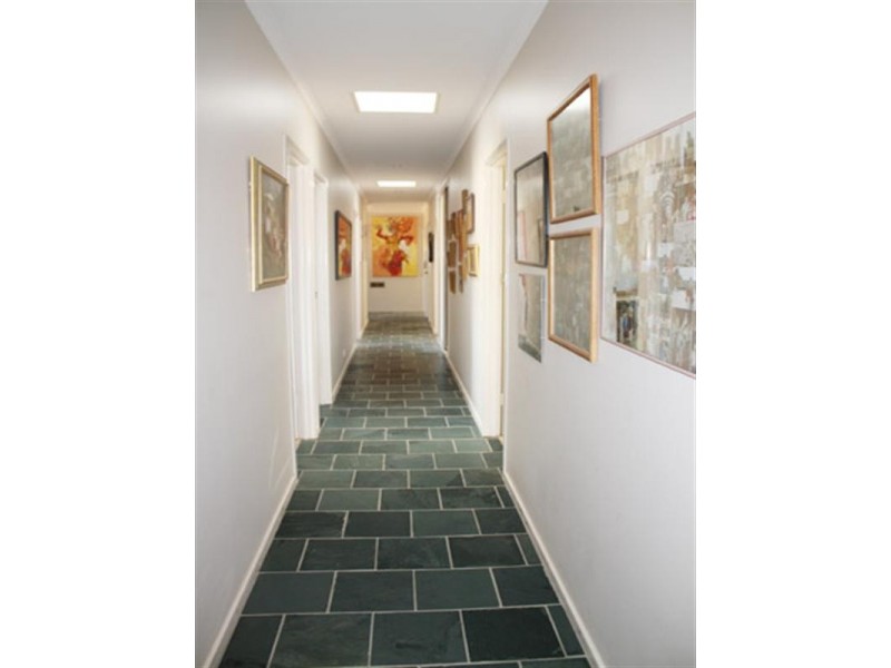 133 Weeroona Drive, Wamboin NSW 2620