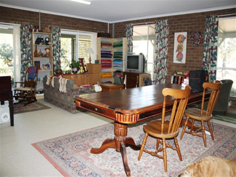 133 Weeroona Drive, Wamboin NSW 2620