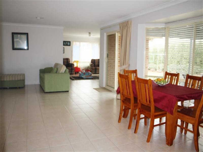 9 Scott Street, Bungendore NSW 2621