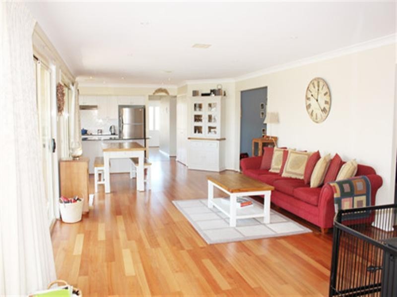 25 Ashby Drive, Bungendore NSW 2621