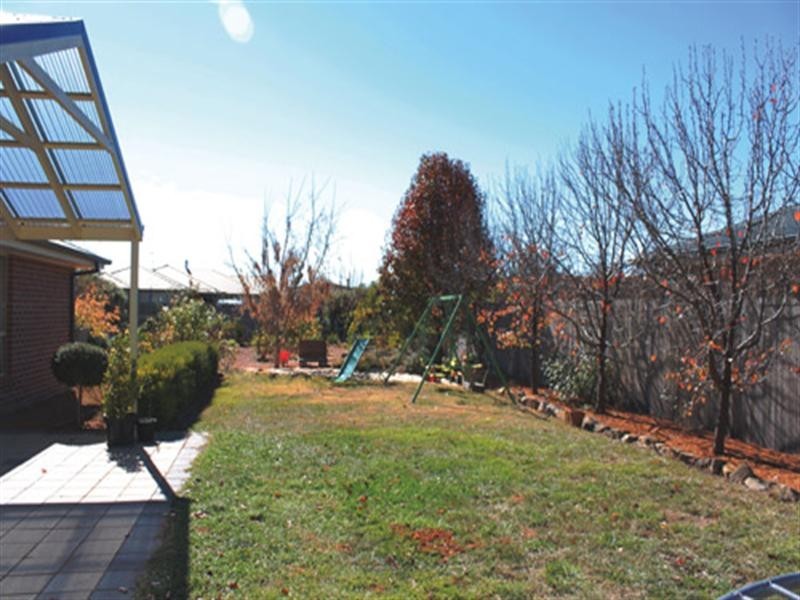 25 Ashby Drive, Bungendore NSW 2621