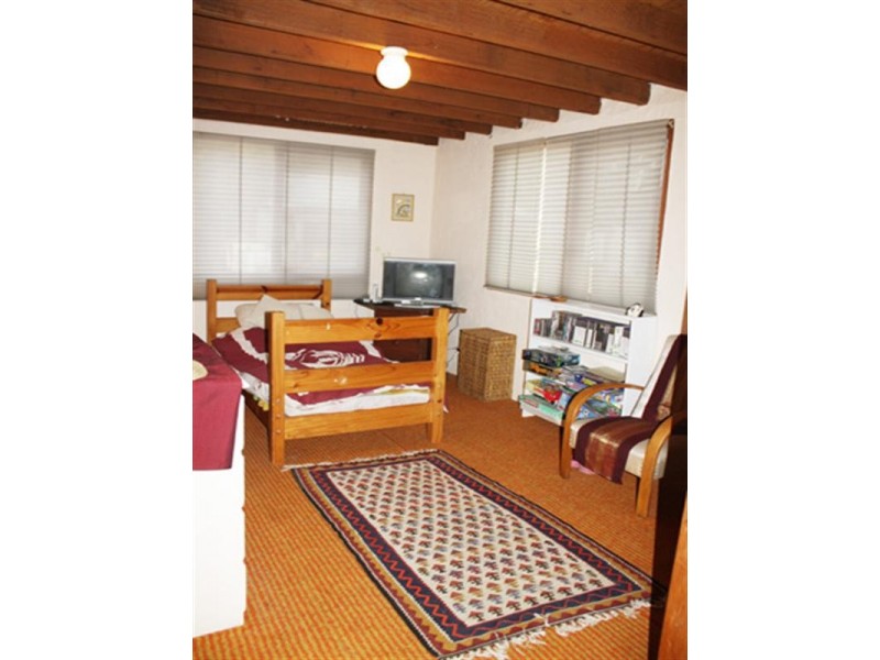 19 Reedy Creek Place, Wamboin NSW 2620