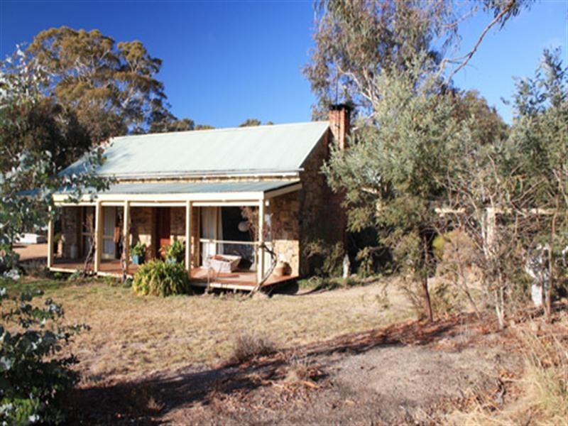 19 Reedy Creek Place, Wamboin NSW 2620