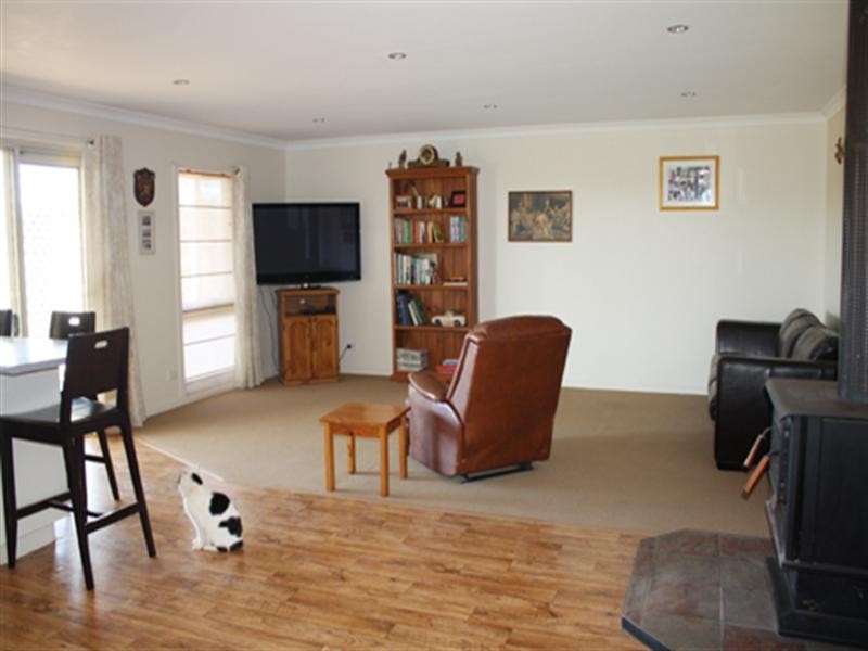 23 The Forest Road, Bywong NSW 2621