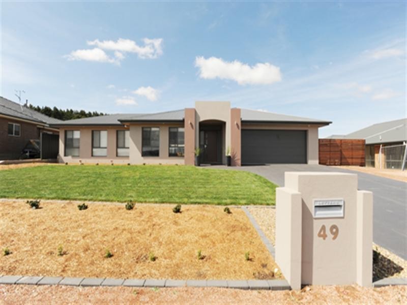49 McCusker Drive, Bungendore NSW 2621