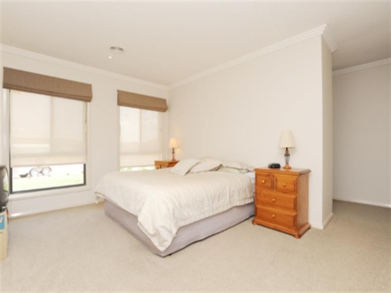 49 McCusker Drive, Bungendore NSW 2621