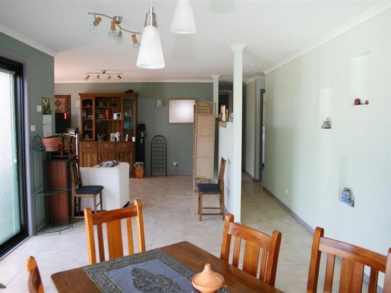 8 Essendon Road, Bungendore NSW 2621