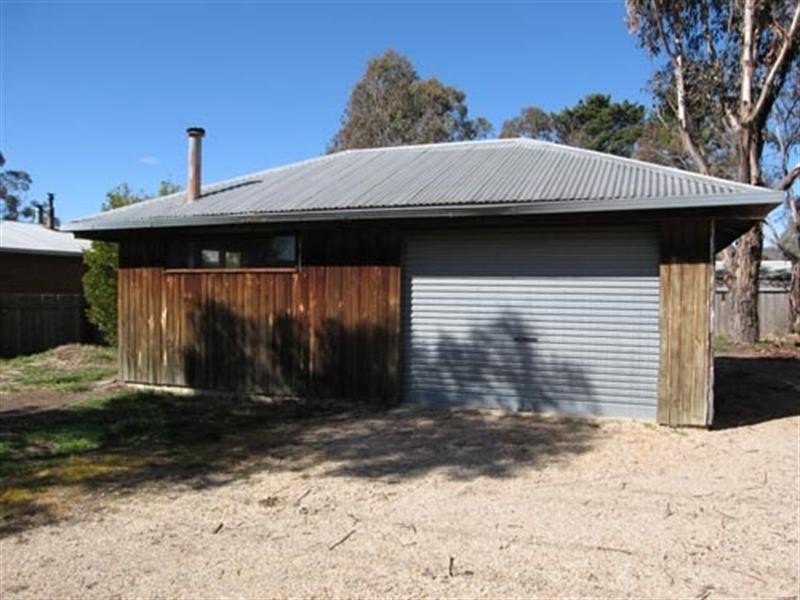 74 Malbon Street, Bungendore NSW 2621