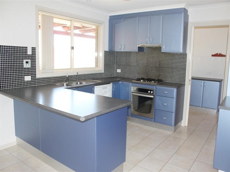 6 Hyland Drive, Bungendore NSW 2621