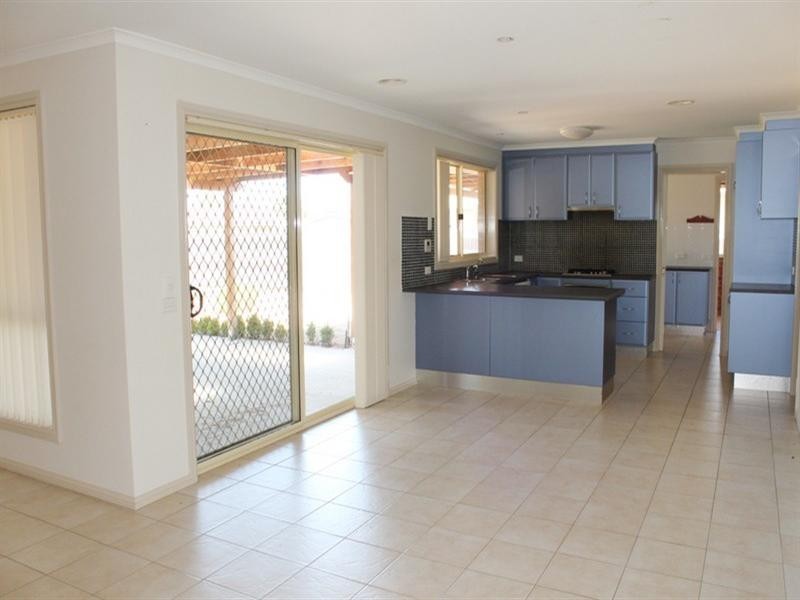 6 Hyland Drive, Bungendore NSW 2621