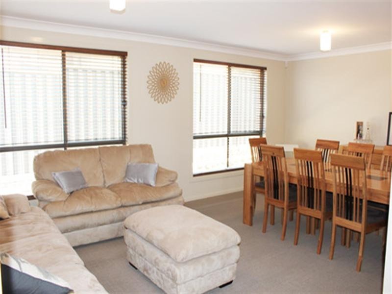 48 Hyland Drive, Bungendore NSW 2621