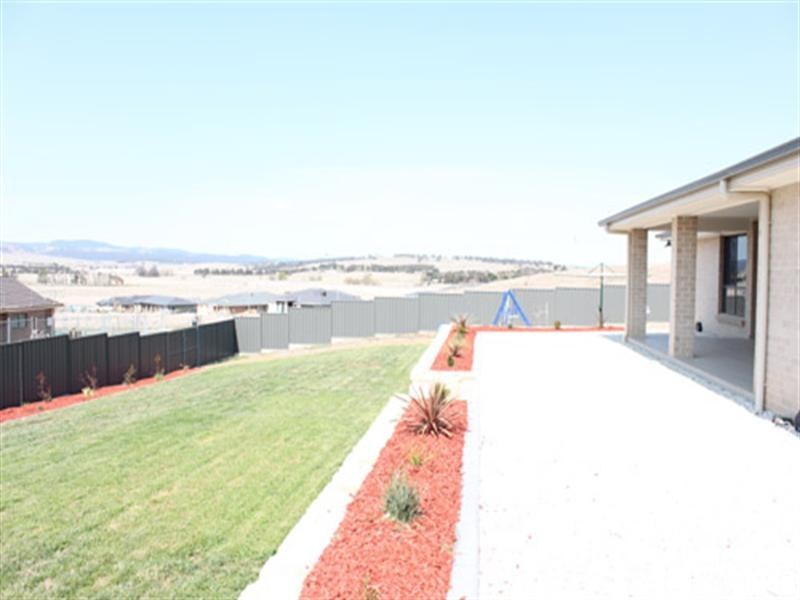 48 Hyland Drive, Bungendore NSW 2621