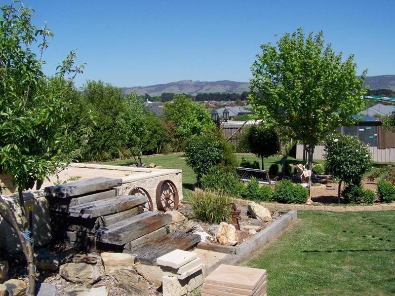 24 Hyland Drive, Bungendore NSW 2621