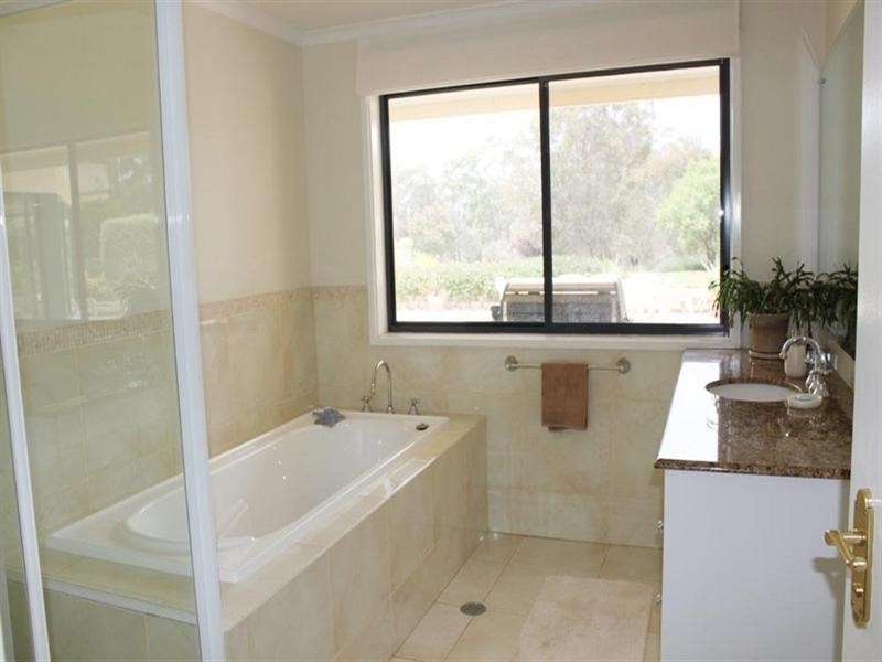 91 Cooper Road, Wamboin NSW 2620