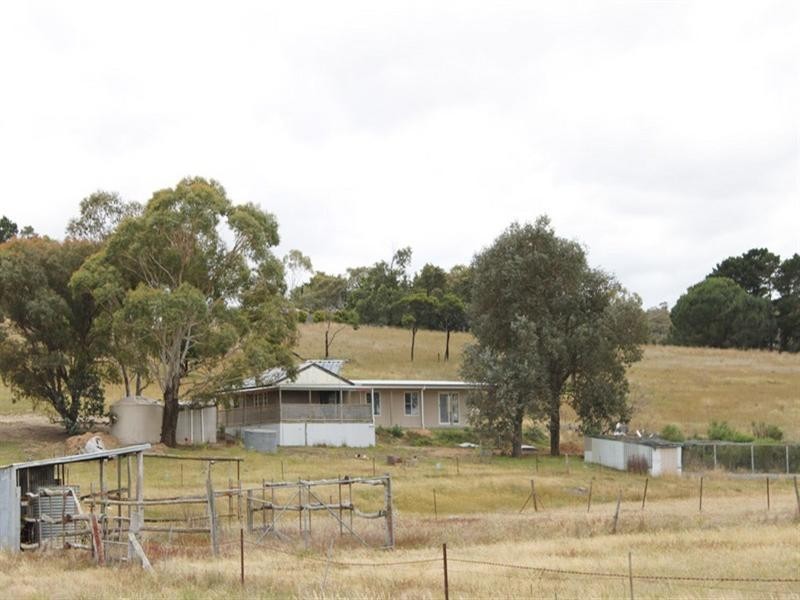 797 Glenoval Road, Lake Bathurst NSW 2580