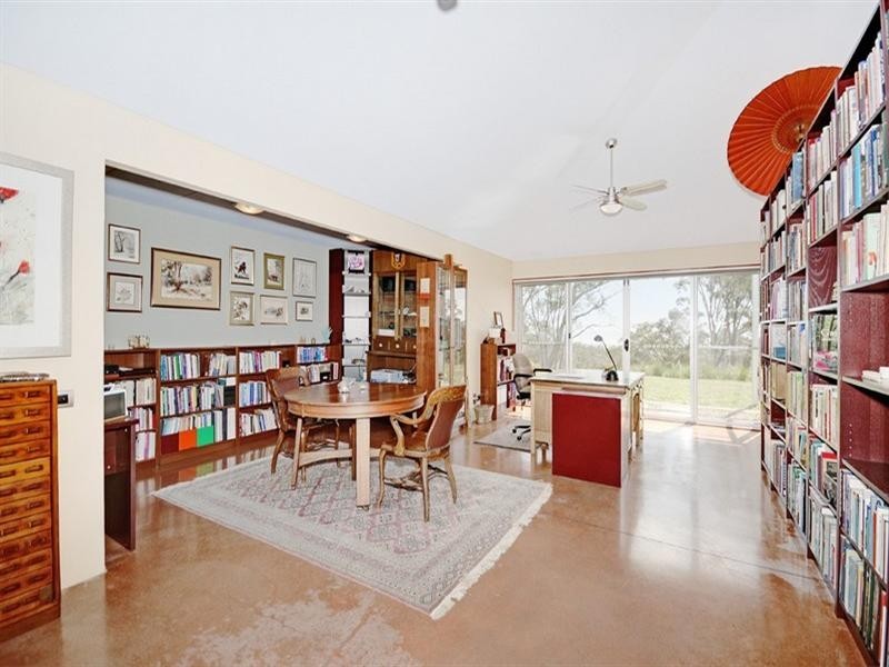 240 The Forest Road, Bywong NSW 2621