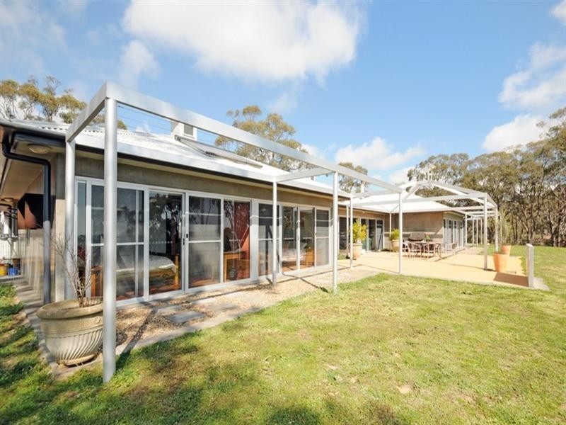 240 The Forest Road, Bywong NSW 2621