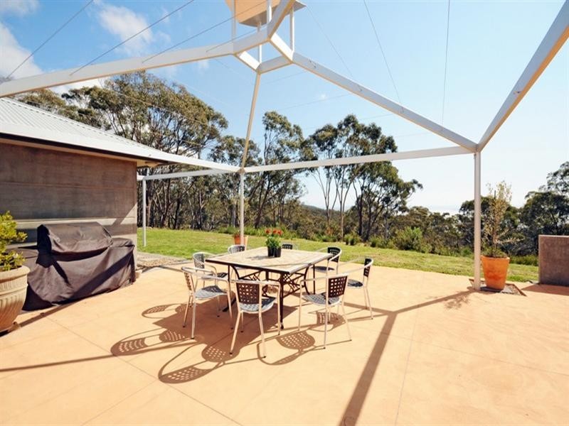240 The Forest Road, Bywong NSW 2621