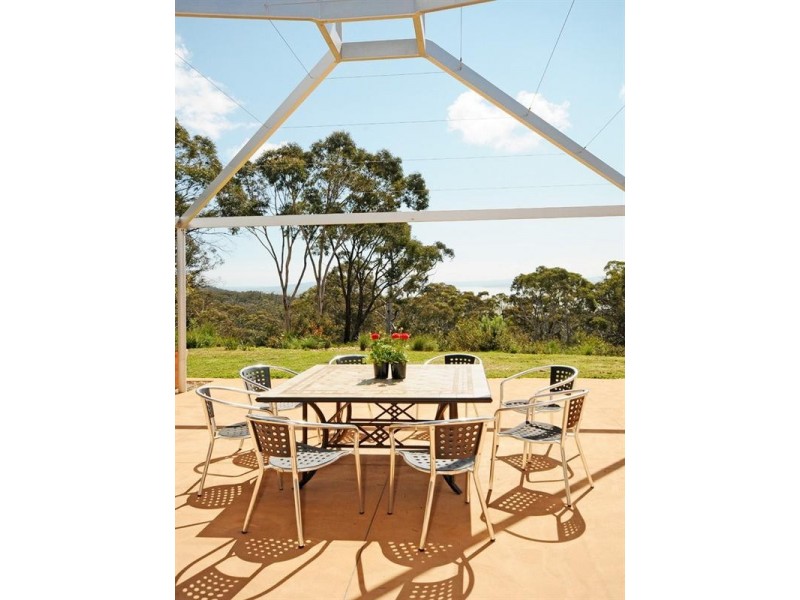 240 The Forest Road, Bywong NSW 2621