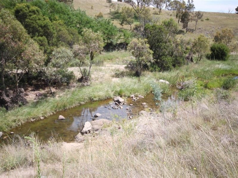 32 Waterfall Drive, Jerrabomberra NSW 2619