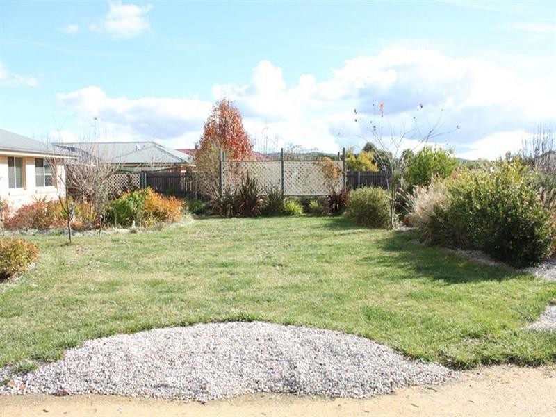 27 Ashby Drive, Bungendore NSW 2621
