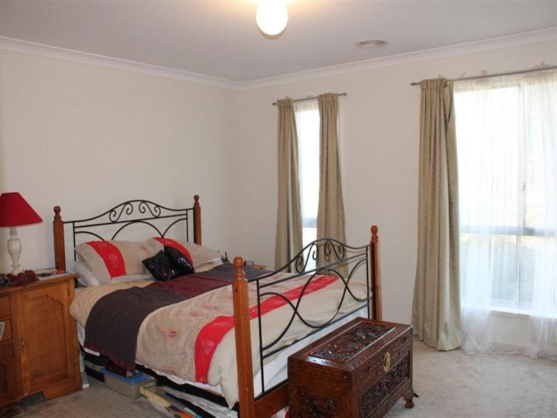 14 Lundie Street, Bungendore NSW 2621